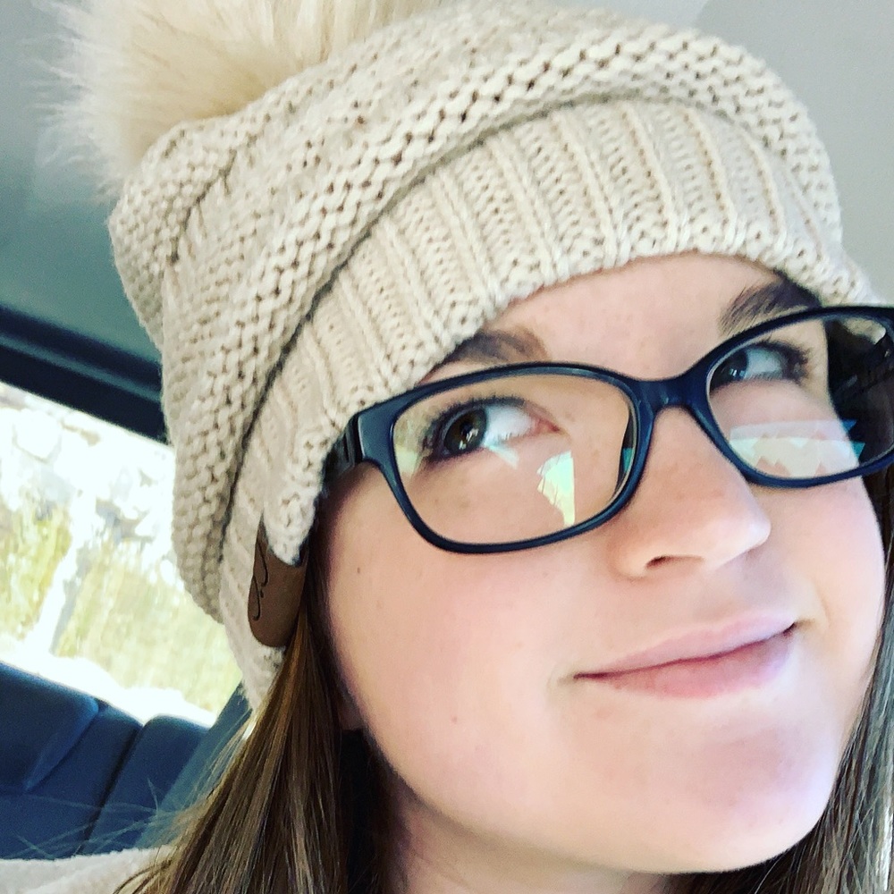 Meet your Posher, Haley